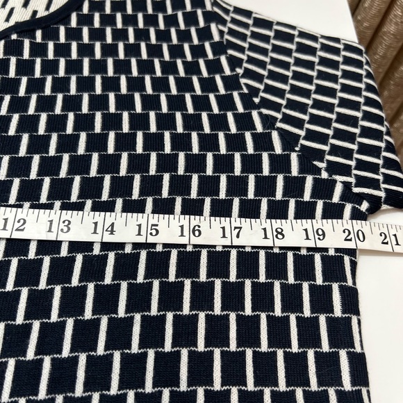 Vg Rare Tricots Alpes Houndstooth Wool Made InGreece Cardigan Sweater Sz L Black - Picture 12 of 12